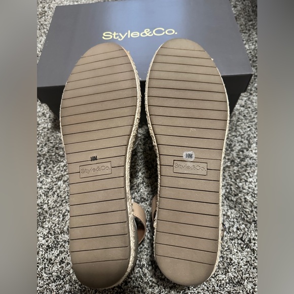 NWT Style and Co Espadrilles 10M - Picture 3 of 4
